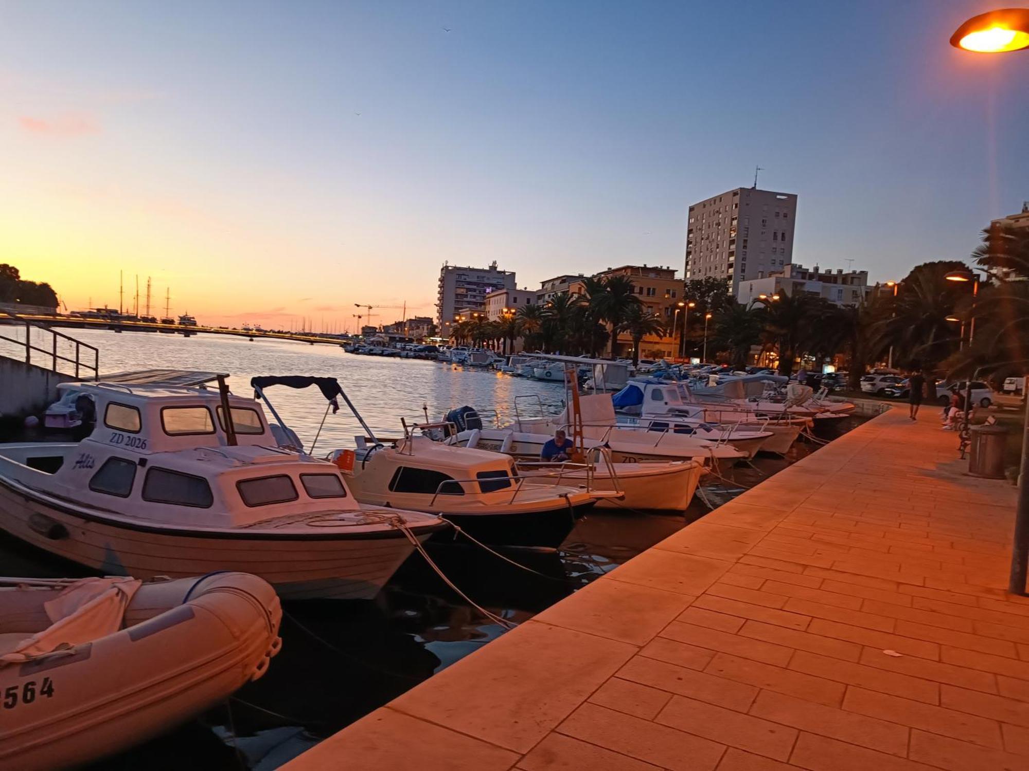 Zadar Beach Apartments Экстерьер фото